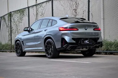 X4 M